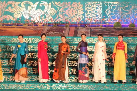 Une vingtaine de troupes artistiques internationales au Festival de Huê 2020