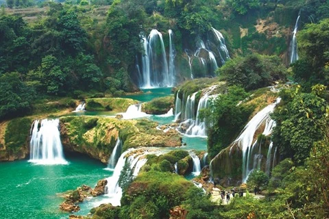 À Lào Cai, la cascade d’Argent s’offre en spectacle