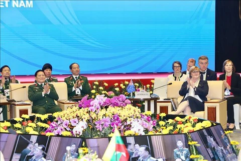 Les ministres de la Défense de l’ASEAN et de l’Australie se réunissent à Hanoi