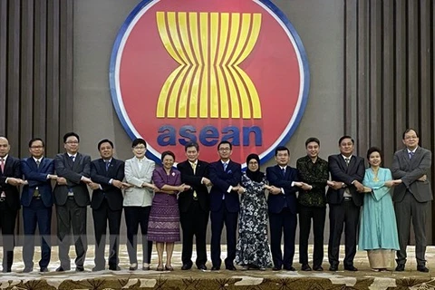 Le 3e concours et exposition de peinture graphique de l'ASEAN 2020