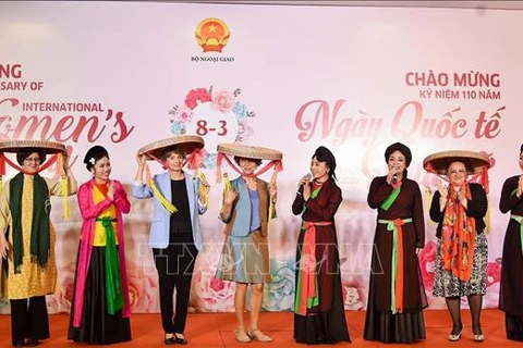 Egalité des sexes et promotion du rôle des femmes, deux priorités du Vietnam