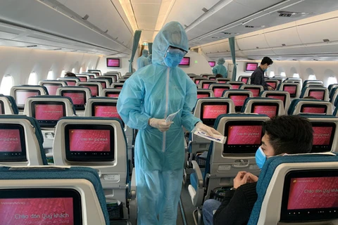Deux vols supplémentaires avec des passagers positifs au coronavirus