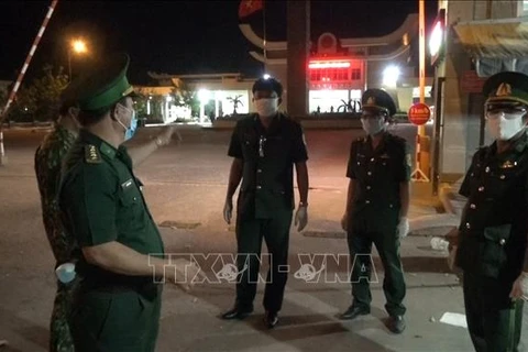 COVID-19 : Tay Ninh suspend les activités des postes frontaliers secondaires