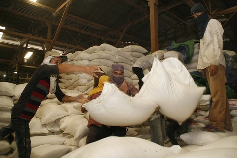 Le Cambodge reprend l’exportation de riz