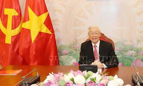 Le leader Nguyên Phu Trong s’entretient avec le Premier ministre Hun Sen