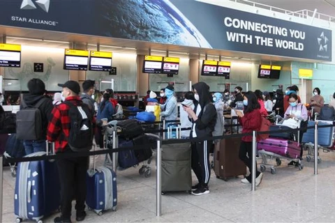 Vietnam Airlines rapatrie plus de 340 Vietnamiens du Royaume-Uni