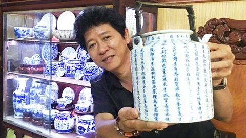 Un passionné de l’ancienne céramique de Quang Duc