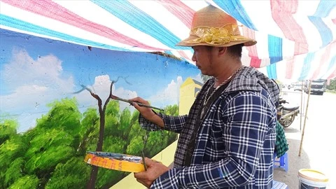 Hanoï : à Phuc Tho, les murs revêtent de nouvelles fresques