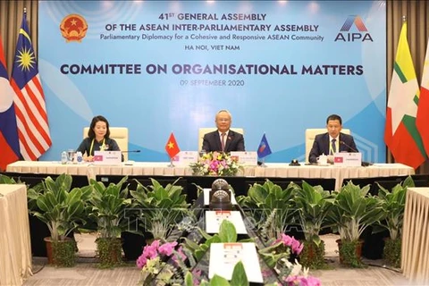 Le vice-président de l’AN du Vietnam exhorte l'ASEAN et l'AIPA à s'unir 