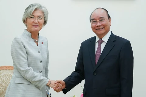 Le PM reçoit la ministre des Affaires étrangères de la République de Corée