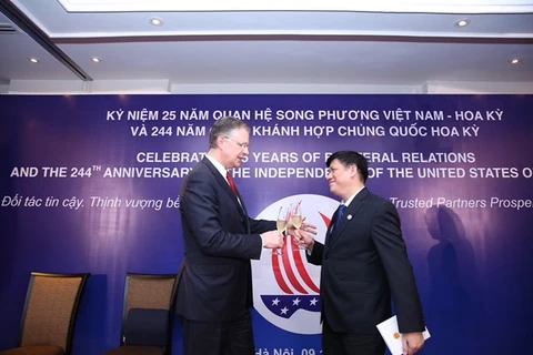 Célébration de la Fête nationale américaine et des 25 ans des relations diplomatiques Vietnam-USA