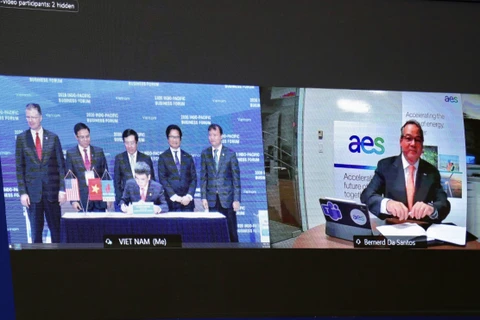 PV GAS et la société AES signent un accord sur le projet d’entrepôts et ports GNL My Son