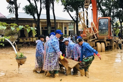 Intempéries : plusieurs dirigeants étrangers expriment leurs sympathies au Vietnam