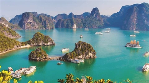 Quang Ninh accueille plus de 140.000 touristes en deux premiers jours de 2021