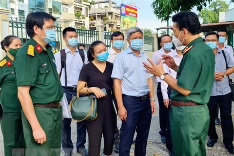 COVID-19 : un vice-ministre de la Santé rend visite à l’hôpital de campagne de Cu Chi