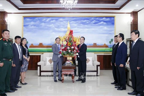 Le Vietnam félicite le PRPL pour son 66e anniversaire de fondation