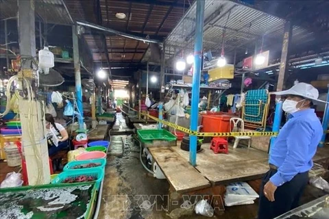 COVID-19 : le Cambodge ferme de nombreux marchés à Phnom Penh