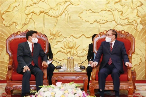 Les relations amicales entre le Vietnam et le Laos se renforcent