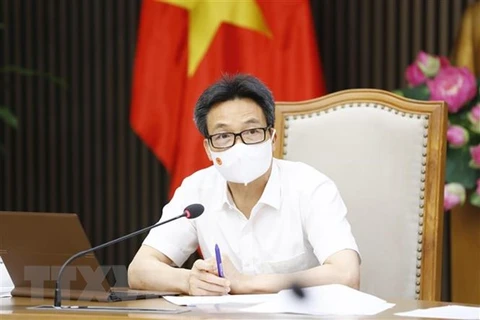 COVID-19 : le vice-Premier ministre Vu Duc Dam travaille avec Phu Yen et Khanh Hoa 