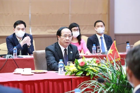 Vietnam-Laos : Entretien entre des vice-Premiers ministres 