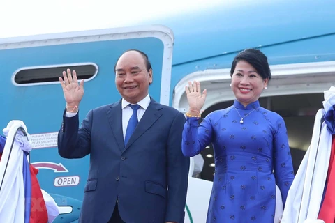 Le président Nguyen Xuan Phuc termine sa visite d'amitié officielle au Laos