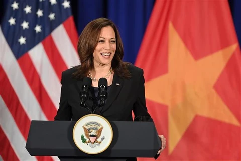 Conférence de presse de la vice-présidente américaine au Vietnam