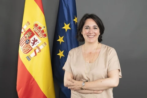L’ambassadrice d’Espagne : l’espagnol comme outil de développement et d’intégration