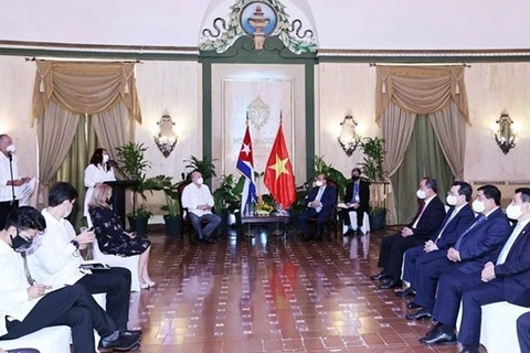 Le Vietnam et Cuba promeuvent leur coopération à travers le Comité intergouvernemental