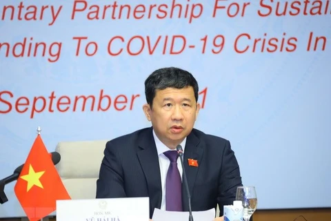 CLV: les Commissions des relations extérieures des AN appellent à partager des vaccins anti-COVID-19