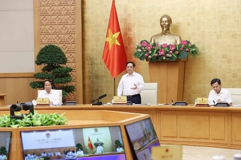 Le Premier ministre travaille avec les autorités de Thua Thien-Hue