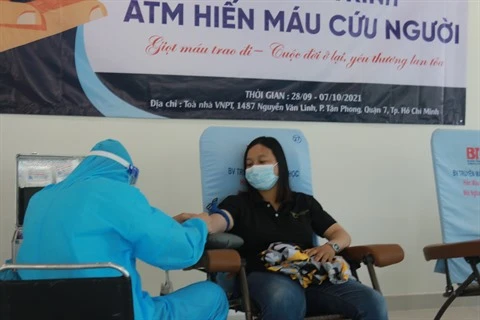 Hô Chi Minh-Ville : 1.500 personnes au programme "ATM don de sang"