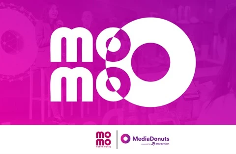 Coopération stratégique entre MoMo et MediaDonuts