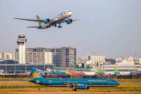 Le ministère des Transports propose de rouvrir des vols vers 15 pays et territoires