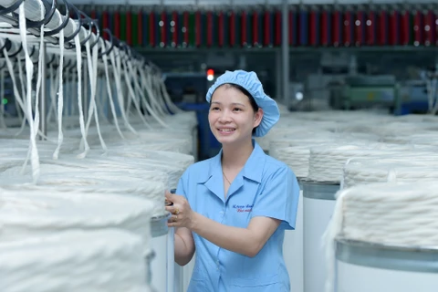 Les entreprises vietnamiennes seront "moins vulnérables" face à Omicron