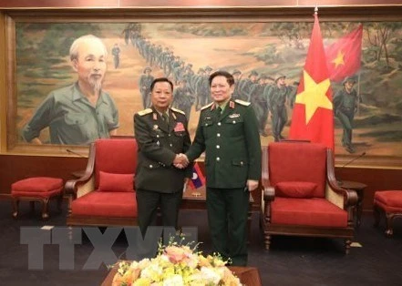 Vietnam et Laos : renforcement de la coopération dans la défense 