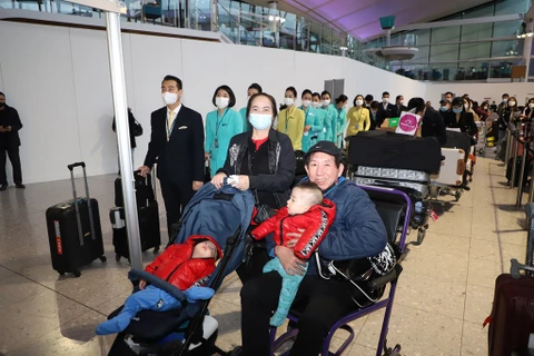 Covid-19 : 36 vols ont rapatrié 2.055 Vietnamiens bloqués à l’étranger