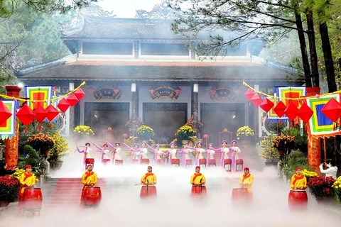 À Huê, le temple de la princesse Huyên Trân en fête 