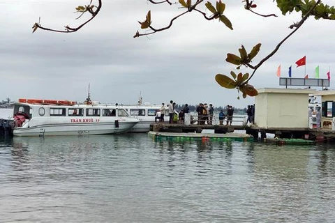 Quang Nam: une dizaine de morts dans le naufrage d’un canoë de tourisme