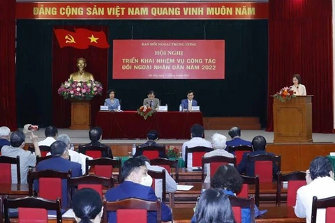 Le Vietnam déploie les tâches de diplomatie populaire pour 2022