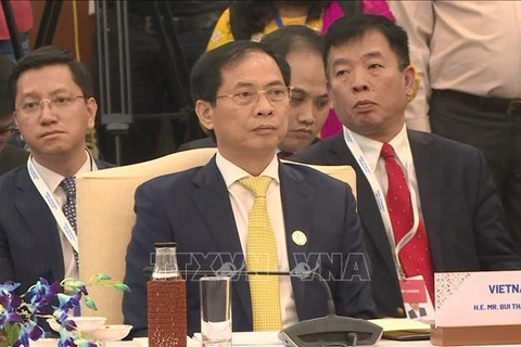 Le ministre des AE Bui Thanh Son à la réunion spéciale des ministres des AE ASEAN-Inde