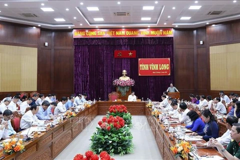 Le PM exhorte Vinh Long à redoubler d’efforts pour exploiter son potentiel