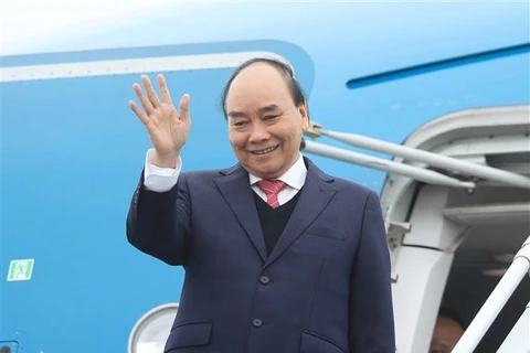 Le président Nguyên Xuân Phuc part pour la République de Corée