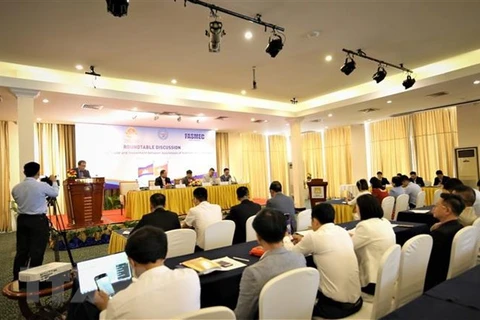 La promotion du commerce et des investissements Vietnam-Cambodge en débat