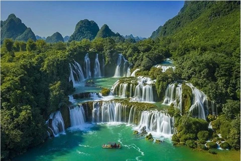 La cascade de Ban Giôc classée parmi les plus belles frontières naturelles du monde 