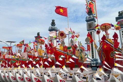 À Hai Phong, plongée culturelle dans la fête de l’île de Hon Dâu