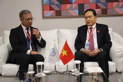 Le vice-président de l'AN Tran Thanh Man rencontre le président de l’UIP