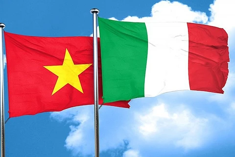 Félicitations à l’occasion du 50e anniversaire des relations diplomatiques Vietnam-Italie