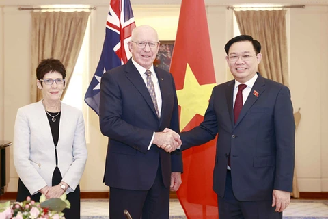 La visite du gouverneur général d'Australie vise à célébrer les 50 ans des relations Vietnam-Australie