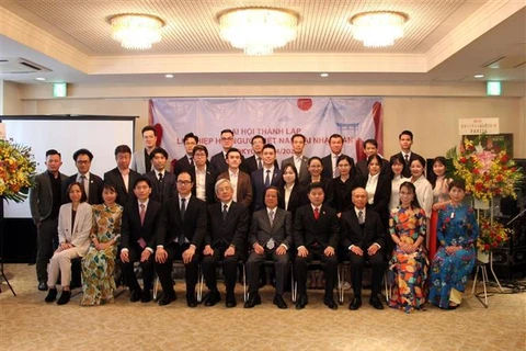 L'Union des associations des Vietnamiens au Japon voit le jour