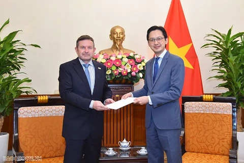 Le Vietnam et l’OIF renforcent leurs relations bilatérales